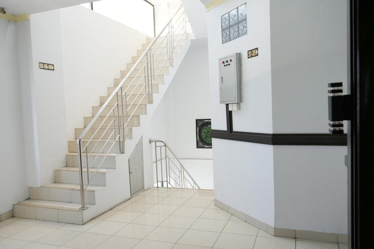 Oyo 2291 Hotel Bahagia Μακασάρ Εξωτερικό φωτογραφία